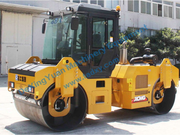 c鿴ԔϢ}XD85 Hydraulic Double Drum Vibratory Compactor xΔ1466