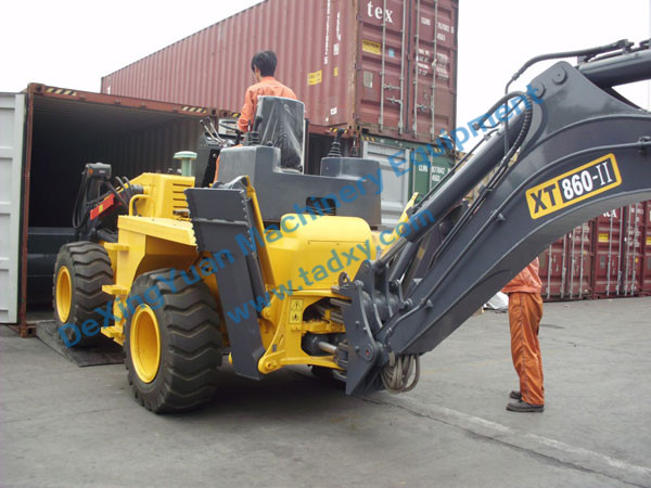 c鿴ԔϢ}Backhoe loader packing xΔ1248